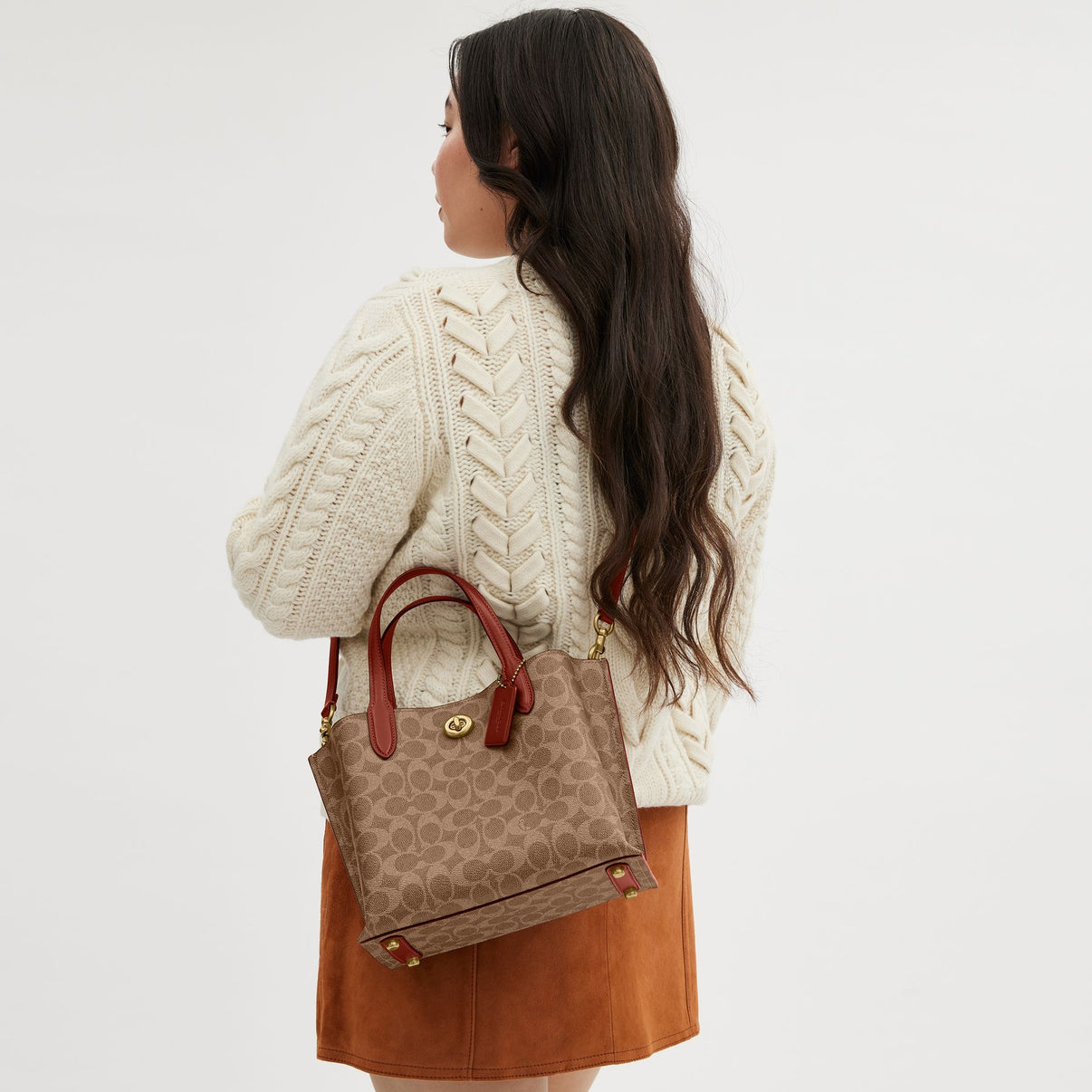 Willow Tote Bag 24 In Signature