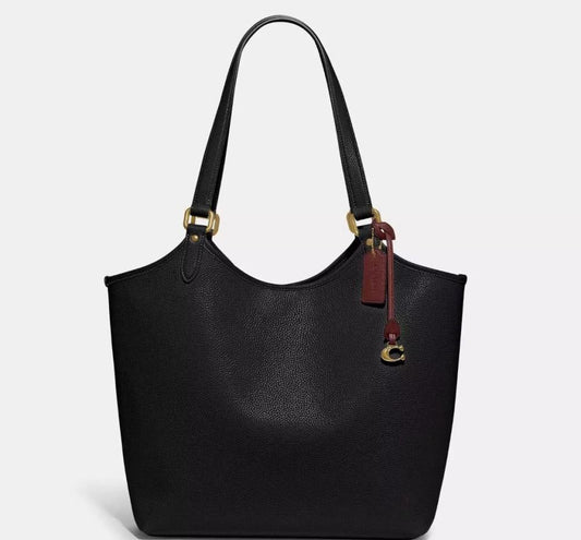 Day Tote