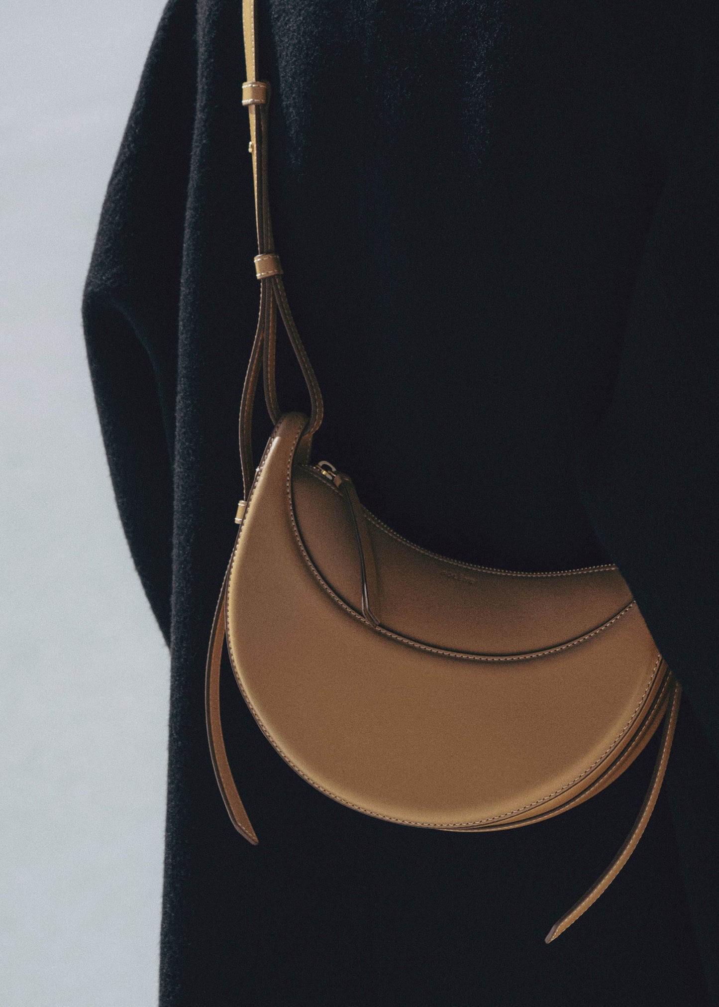 Numéro Dix
Edition Smooth Ocher
