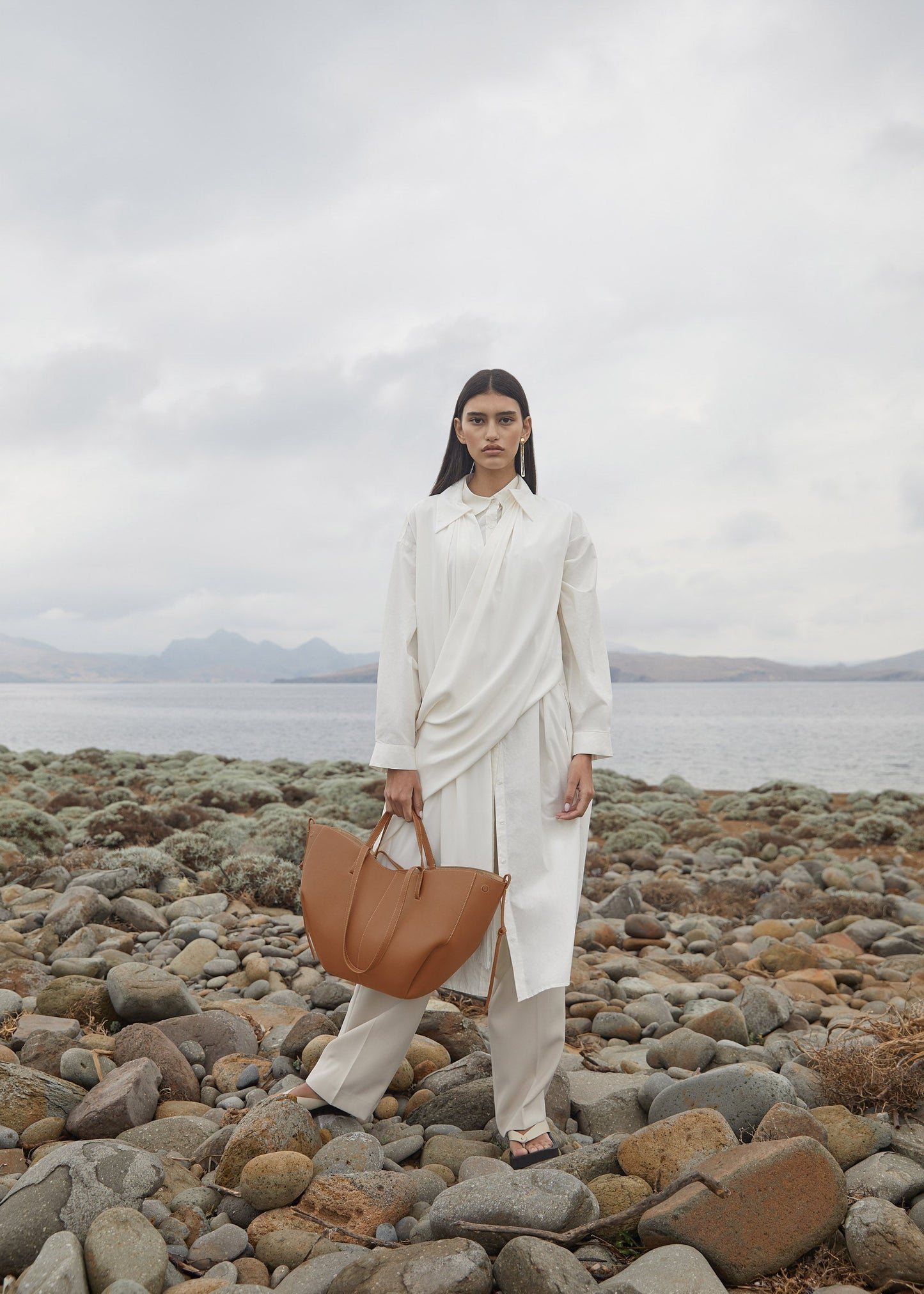 Cyme
Edition Textured Camel