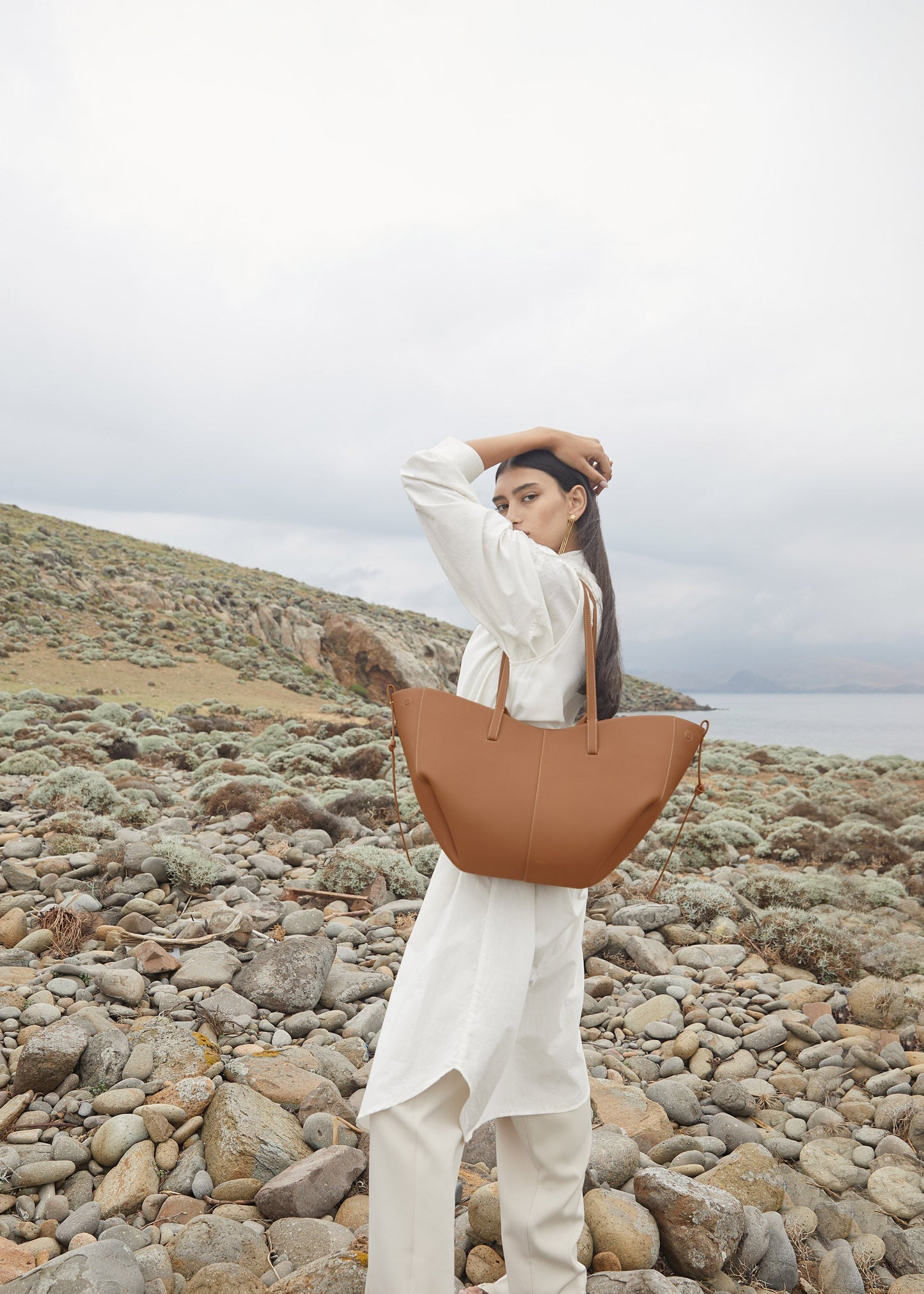 Cyme
Edition Textured Camel