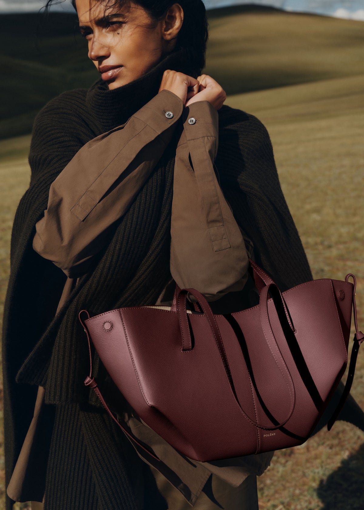 Cyme Mini
Edition Textured Black Cherry