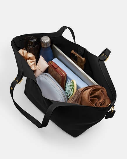 Gramercy Tote
NEW ARRIVAL ⭐
