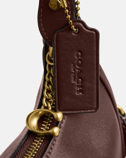 Hamptons Hobo Bag In Signature Jacquard 26