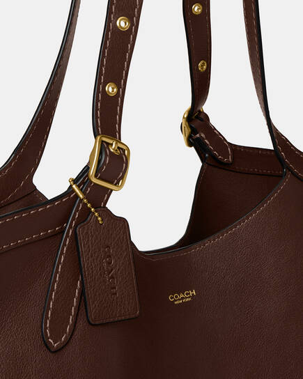 Gramercy Tote
NEW ARRIVAL ⭐