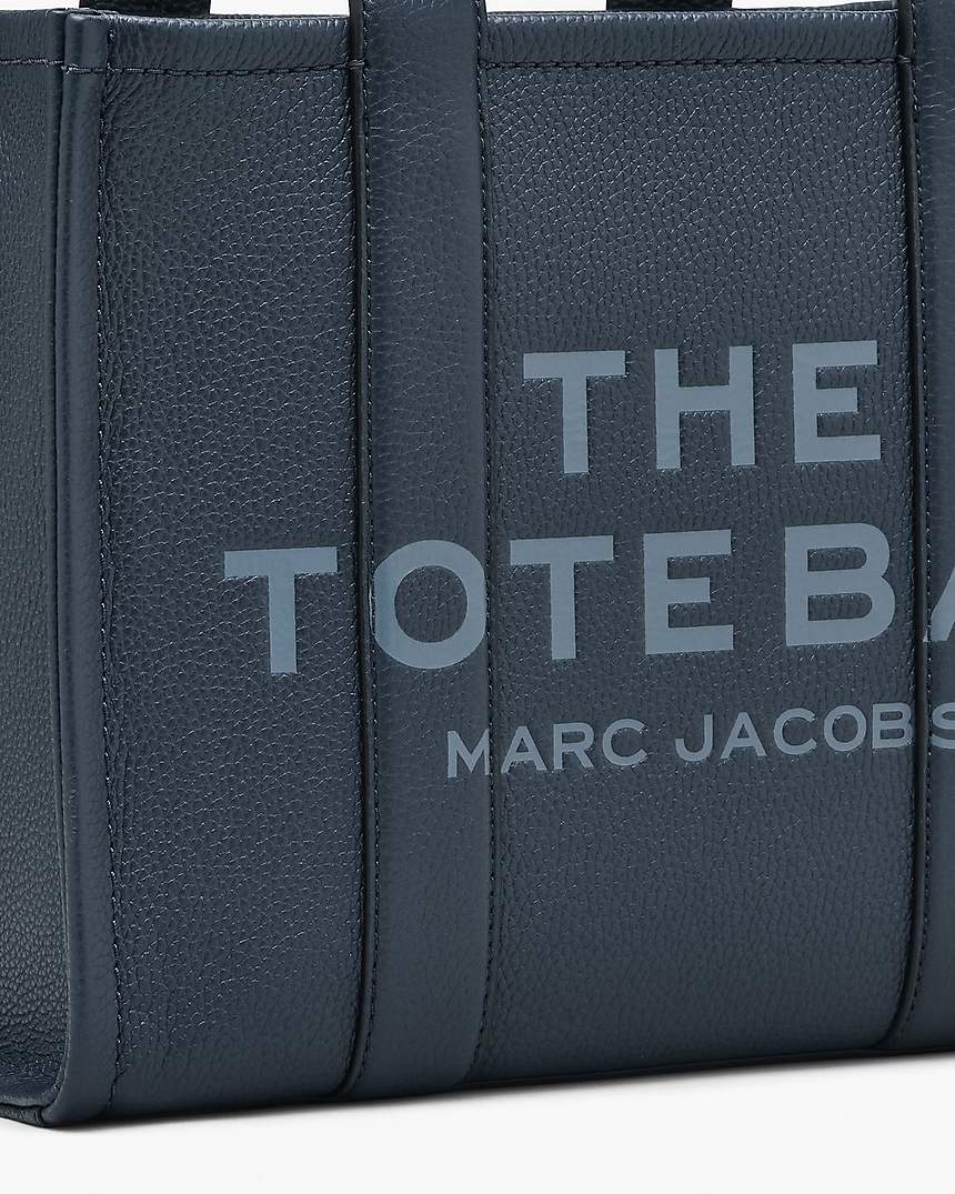 The Leather
Medium Tote Bag