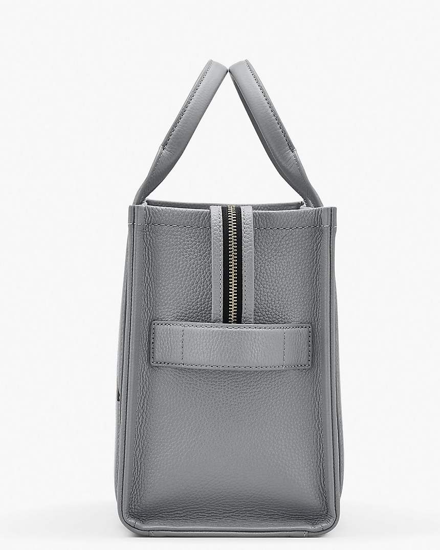 The Leather
Medium Tote Bag