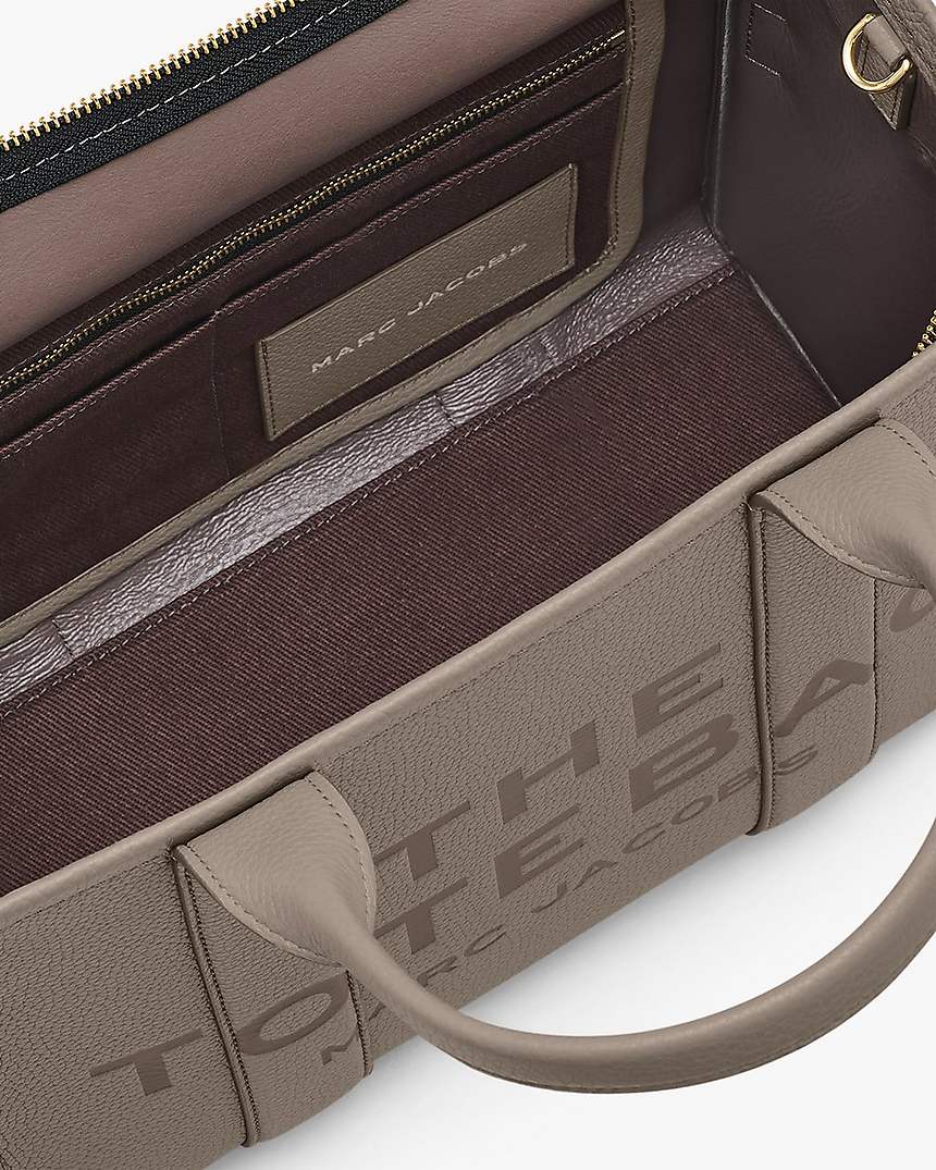 The Leather
Medium Tote Bag