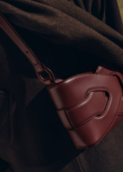 Nodde
Edition Smooth Black Cherry