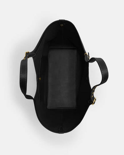 Gramercy Tote

NEW ARRIVAL ⭐