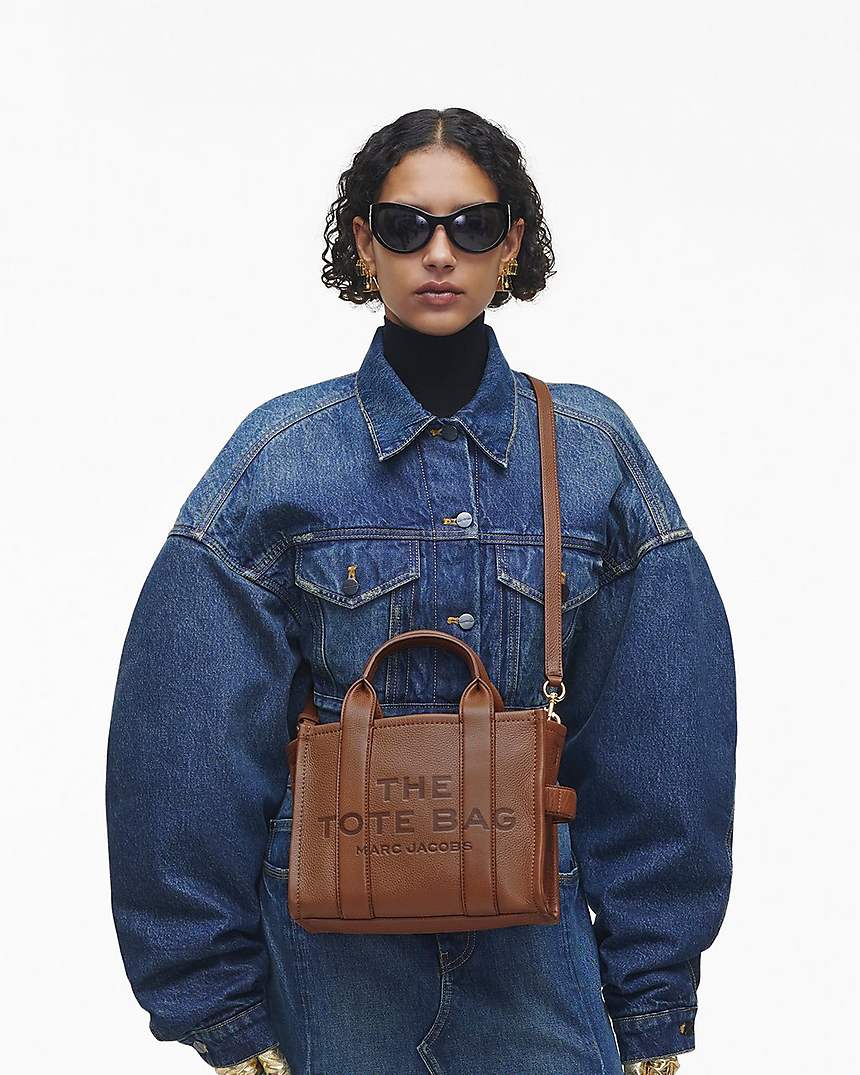 The Leather
Small Tote Bag