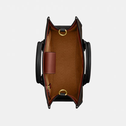 Ac tote  26 with Horse