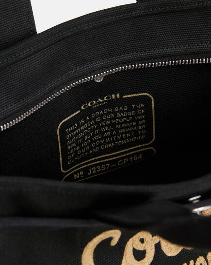 Cargo Tote Bag 26

Bestseller